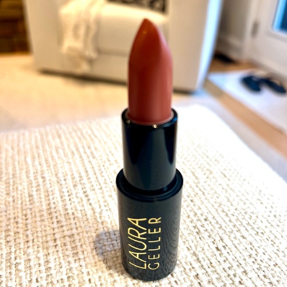 💄Laura Geller Modern Classic Cream Lipstick -  Pink Passion - Picture 2 of 2